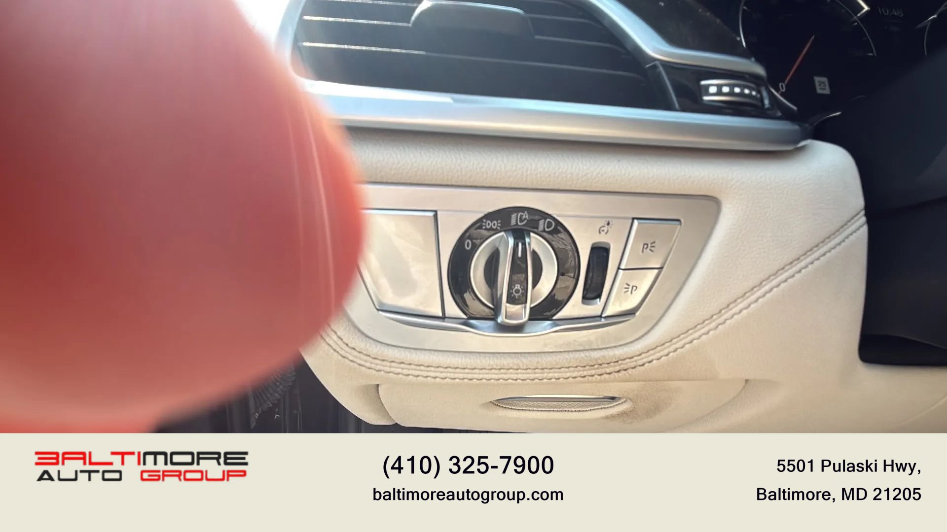 Used 2019 BMW 750i xDrive w/ Executive Package AWD/4WD image 32