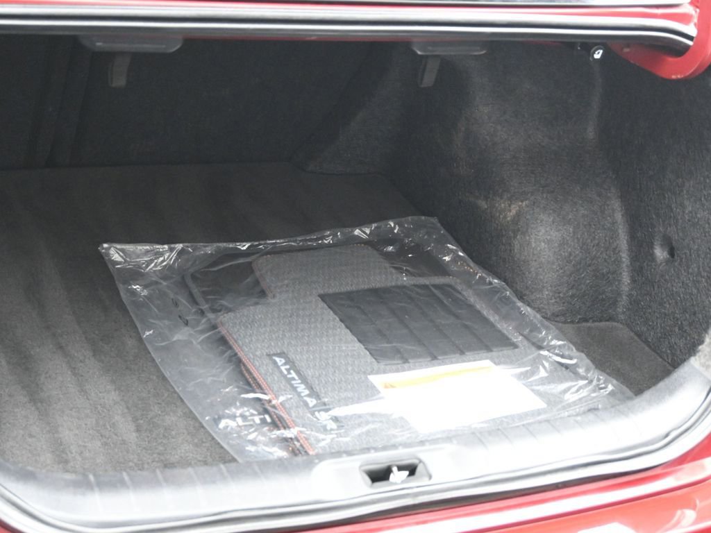 Used 2023 Nissan Altima 2.5 SR image 19