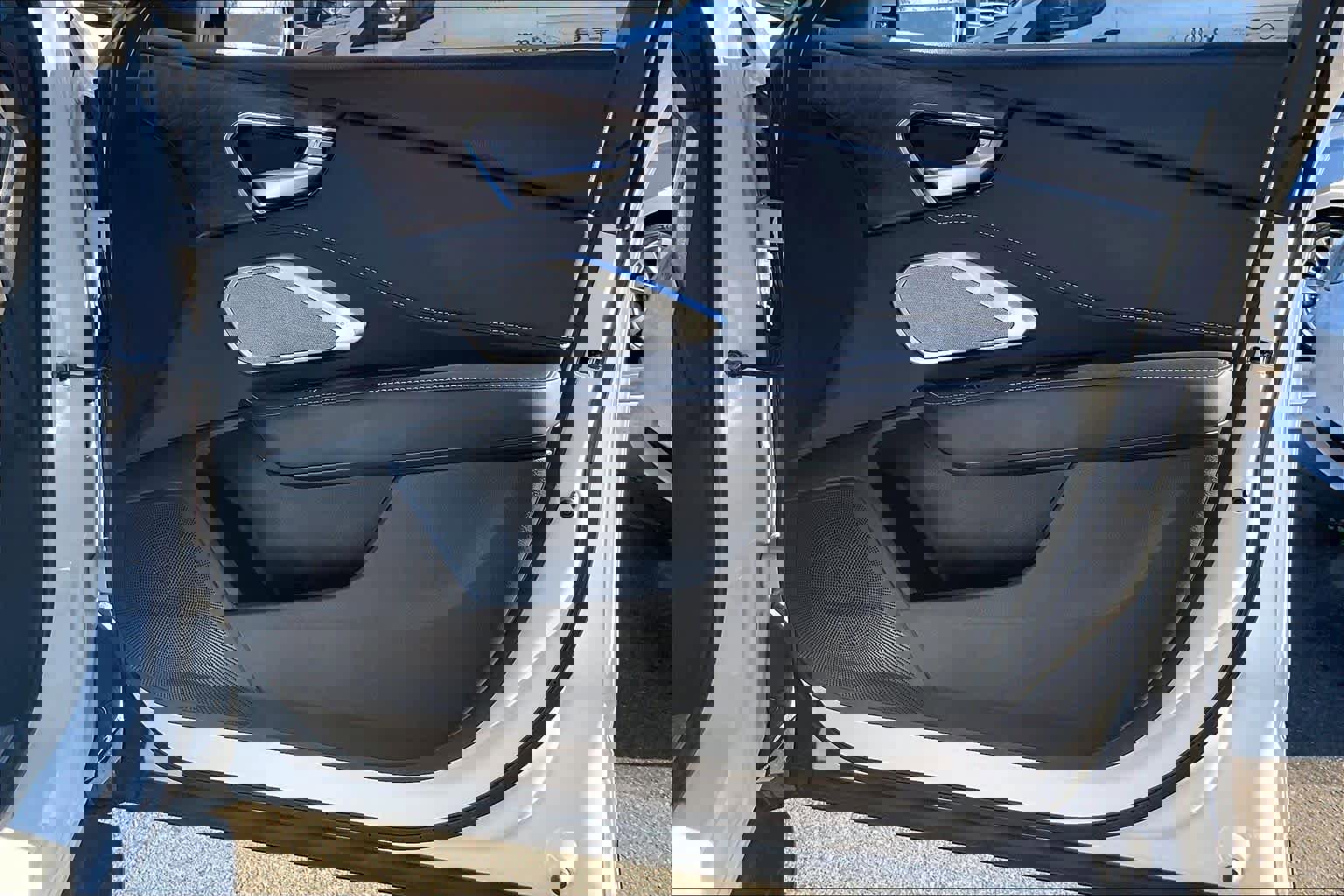 Used 2023 Acura RDX AWD w/ Advance Package image 26