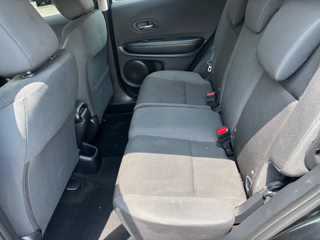 Used 2020 Honda HR-V LX image 11