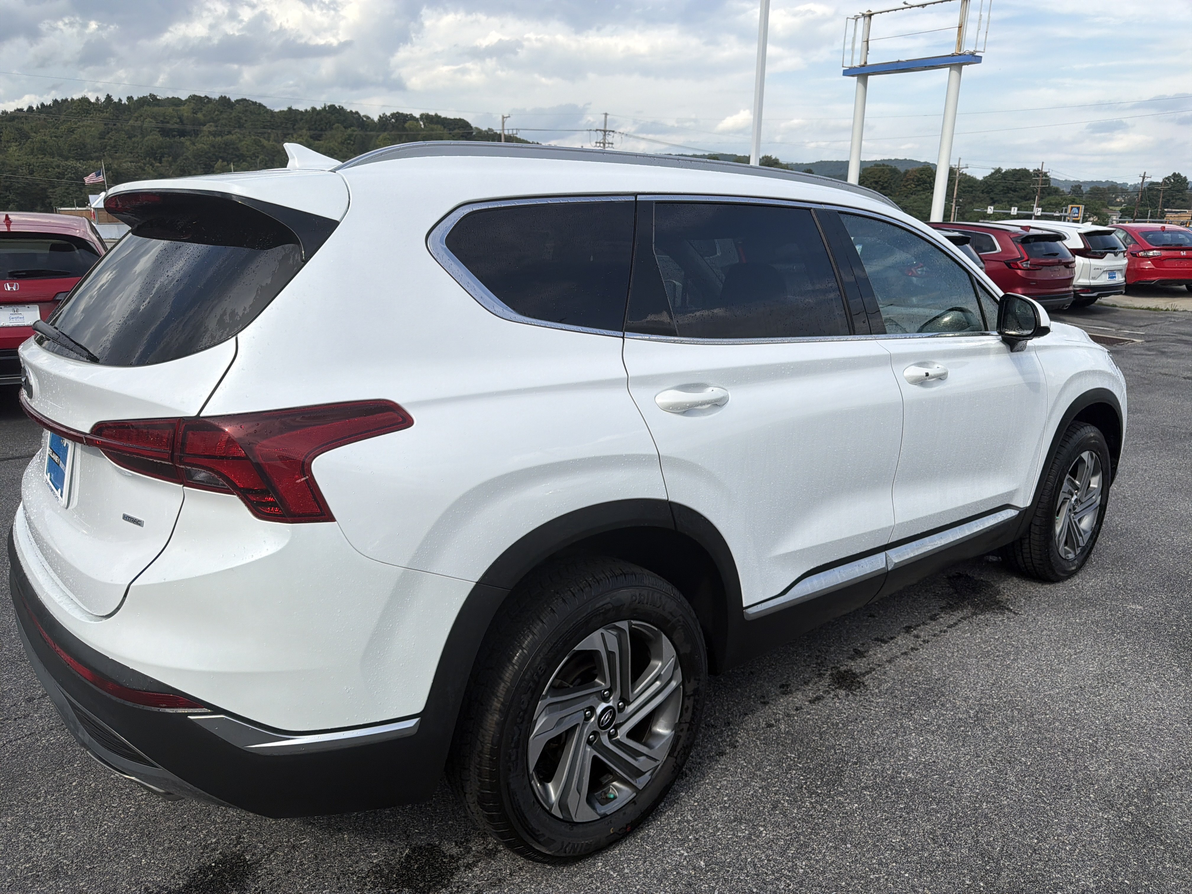Certified 2021 Hyundai Santa Fe SEL AWD/4WD image 4