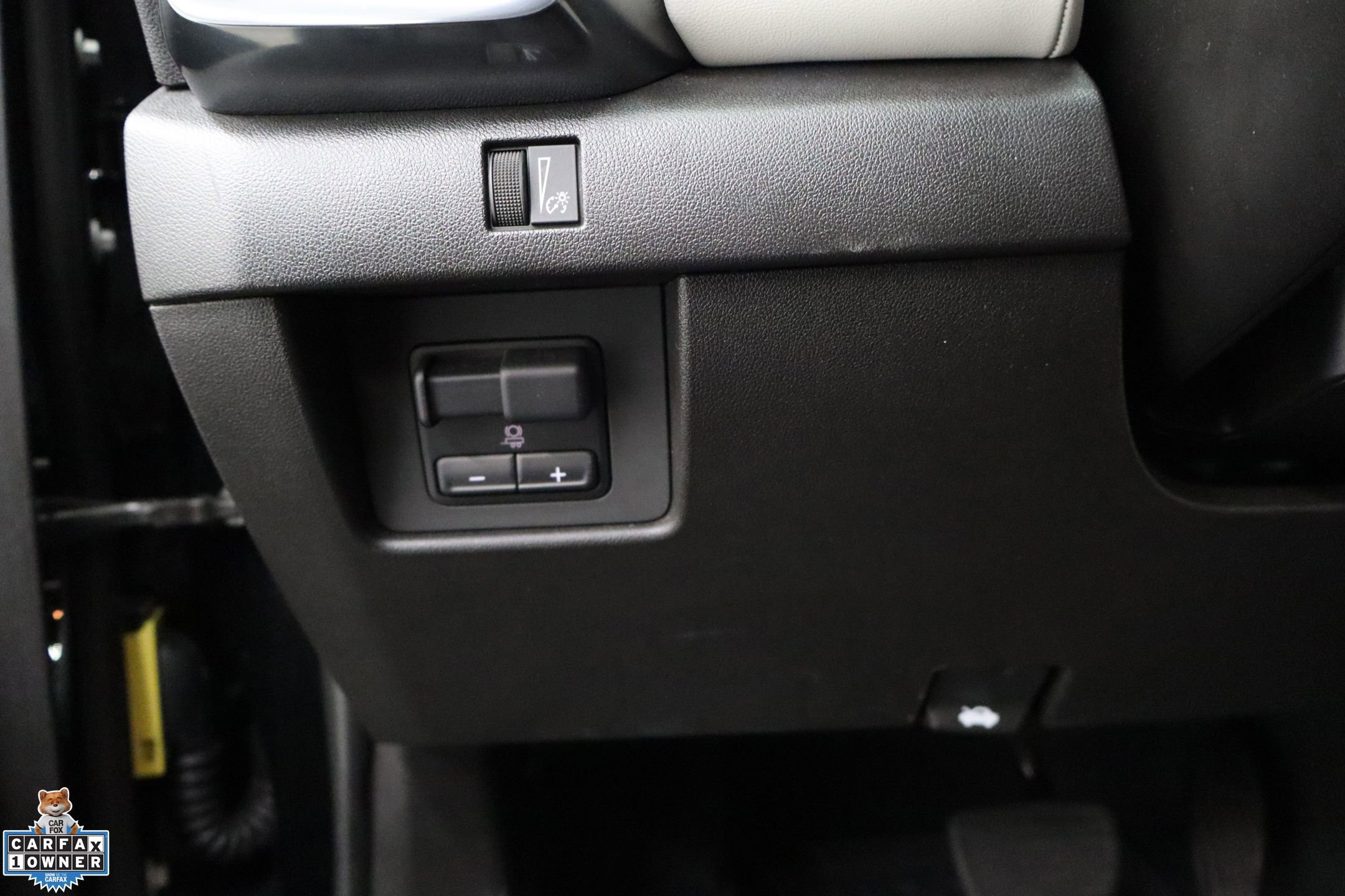 Used 2024 GMC Canyon AT4X image 15