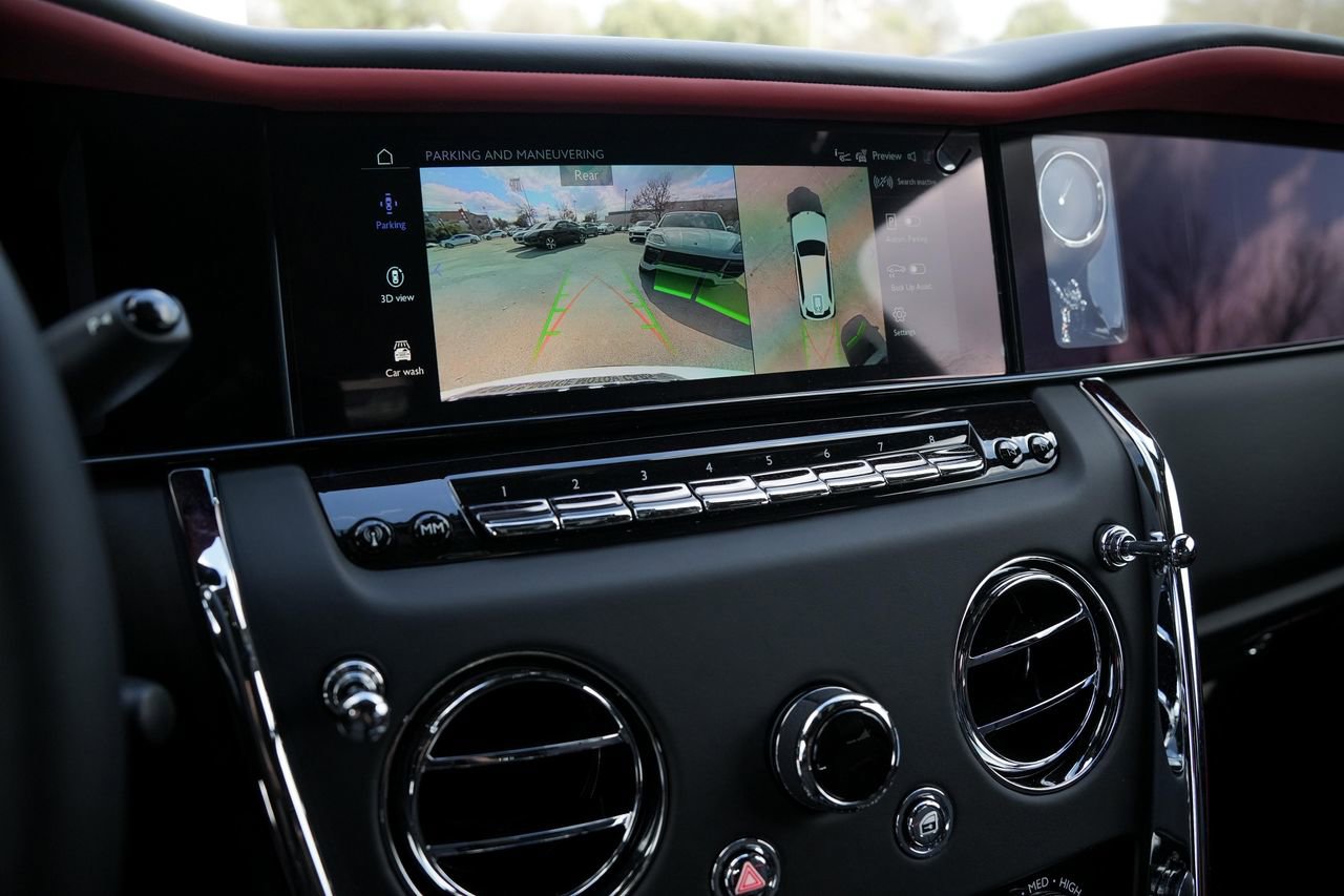 New 2026 Rolls-Royce Cullinan image 26