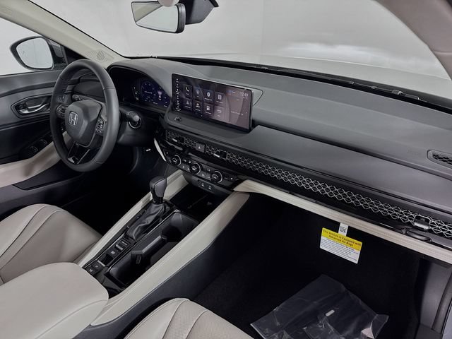 New 2026 Honda Accord EX-L image 32