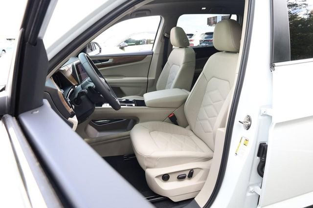 New 2026 Volkswagen Atlas SE image 10