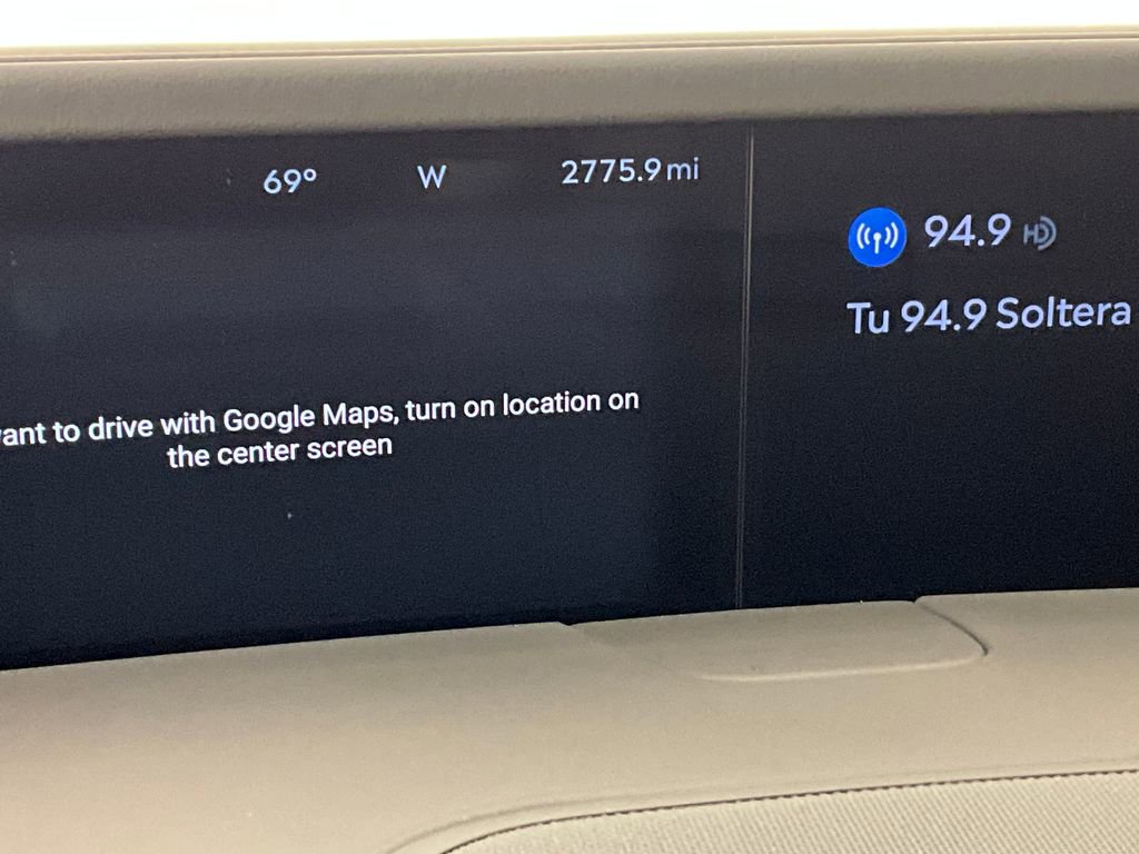 Used 2025 Lincoln Nautilus Premier image 17