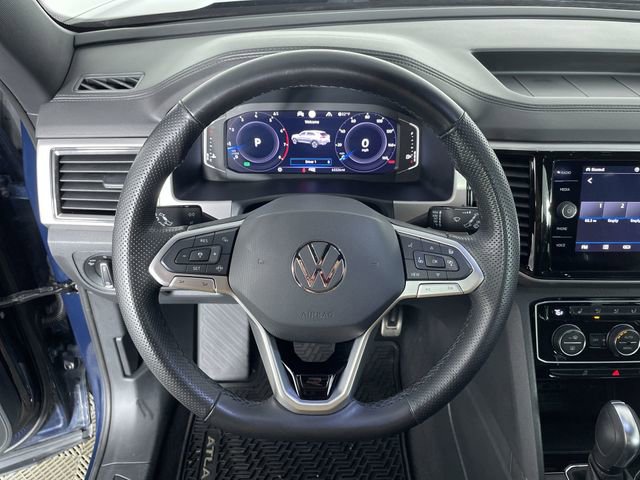Used 2020 Volkswagen Atlas Cross Sport SEL R-Line image 27