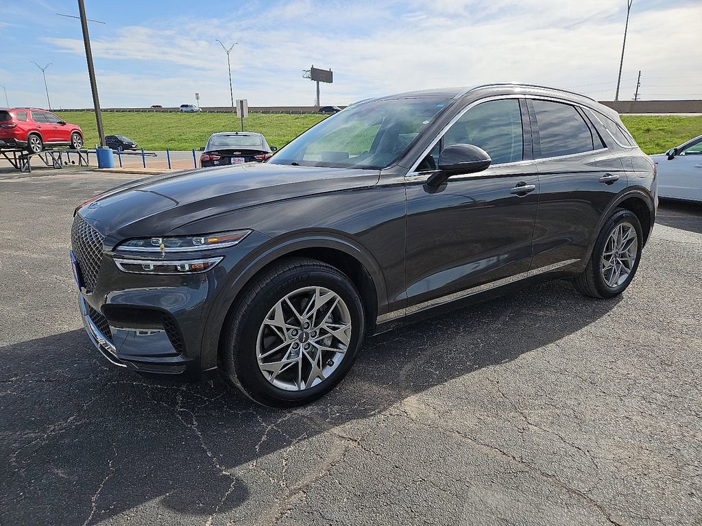 Used 2025 Genesis GV70 2.5T AWD/4WD image 2