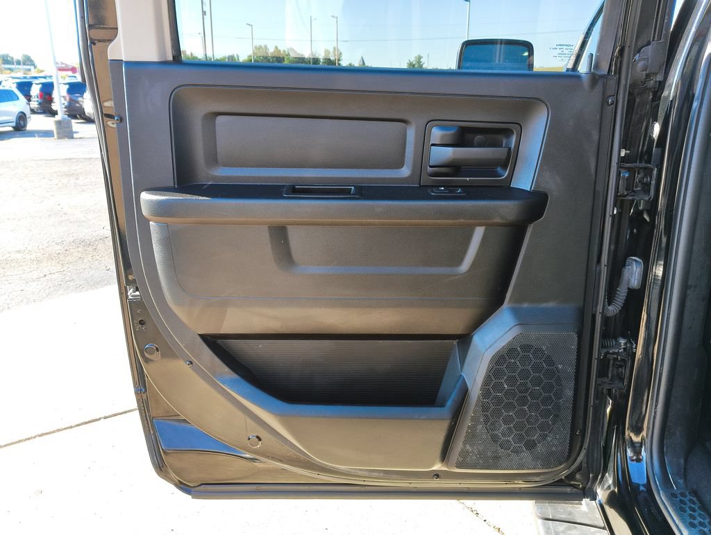 Used 2020 RAM 1500 Express w/ Wheel & Sound Group AWD/4WD image 21