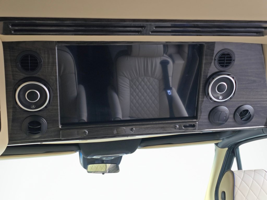 Used 2020 Mercedes-Benz Sprinter 3500 image 36