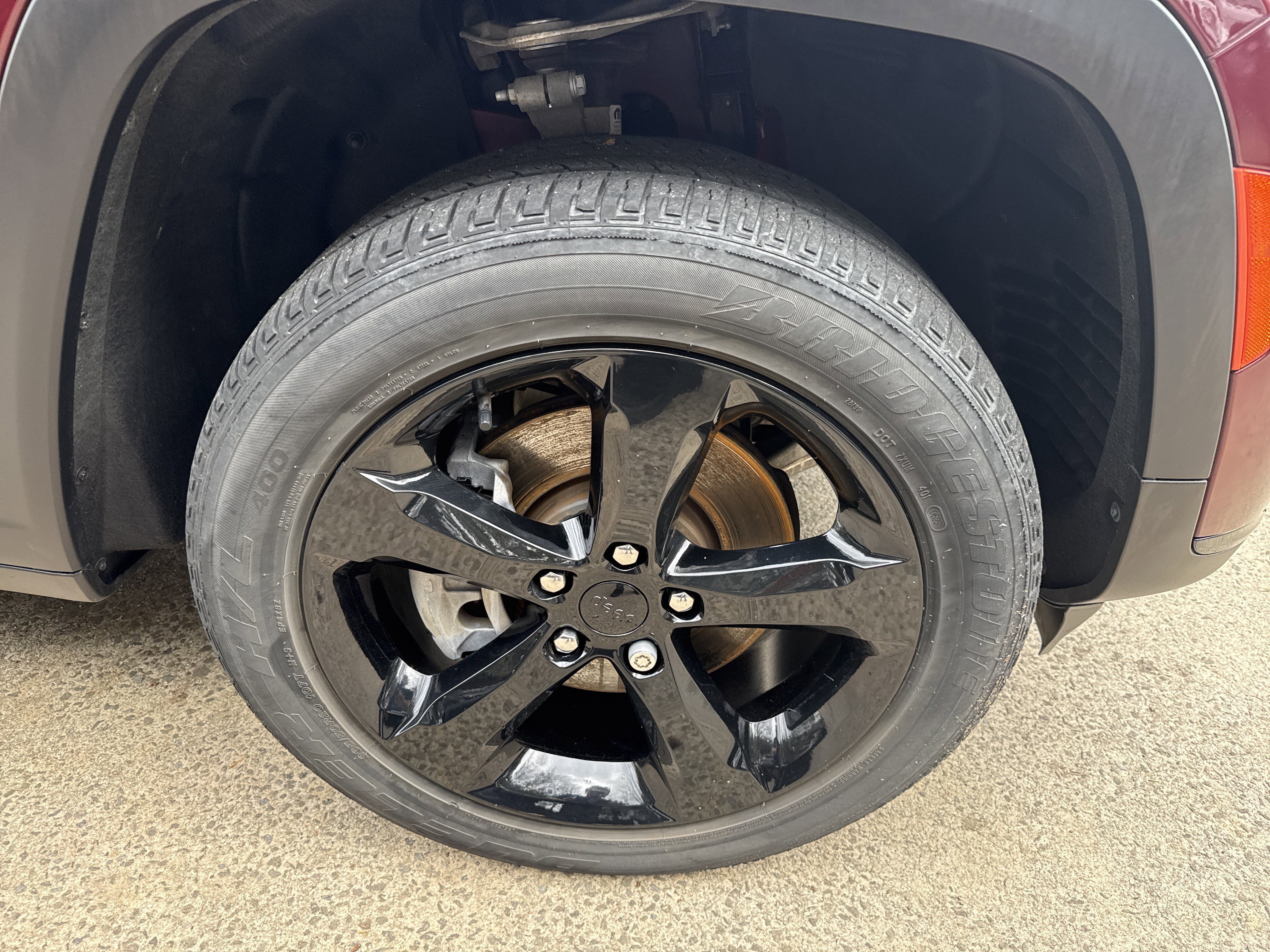 Used 2023 Jeep Grand Cherokee L Laredo image 12