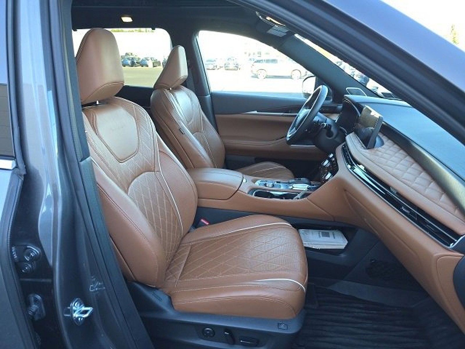 Certified 2025 INFINITI QX60 Autograph w/ Cargo Package image 21