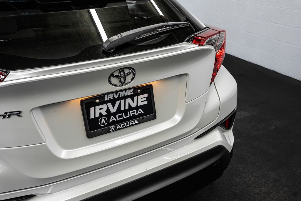 Used 2021 Toyota C-HR LE FWD image 15