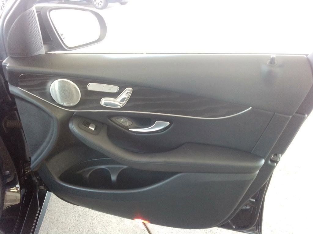 Used 2016 Mercedes-Benz GLC 300 w/ Multimedia Package image 24