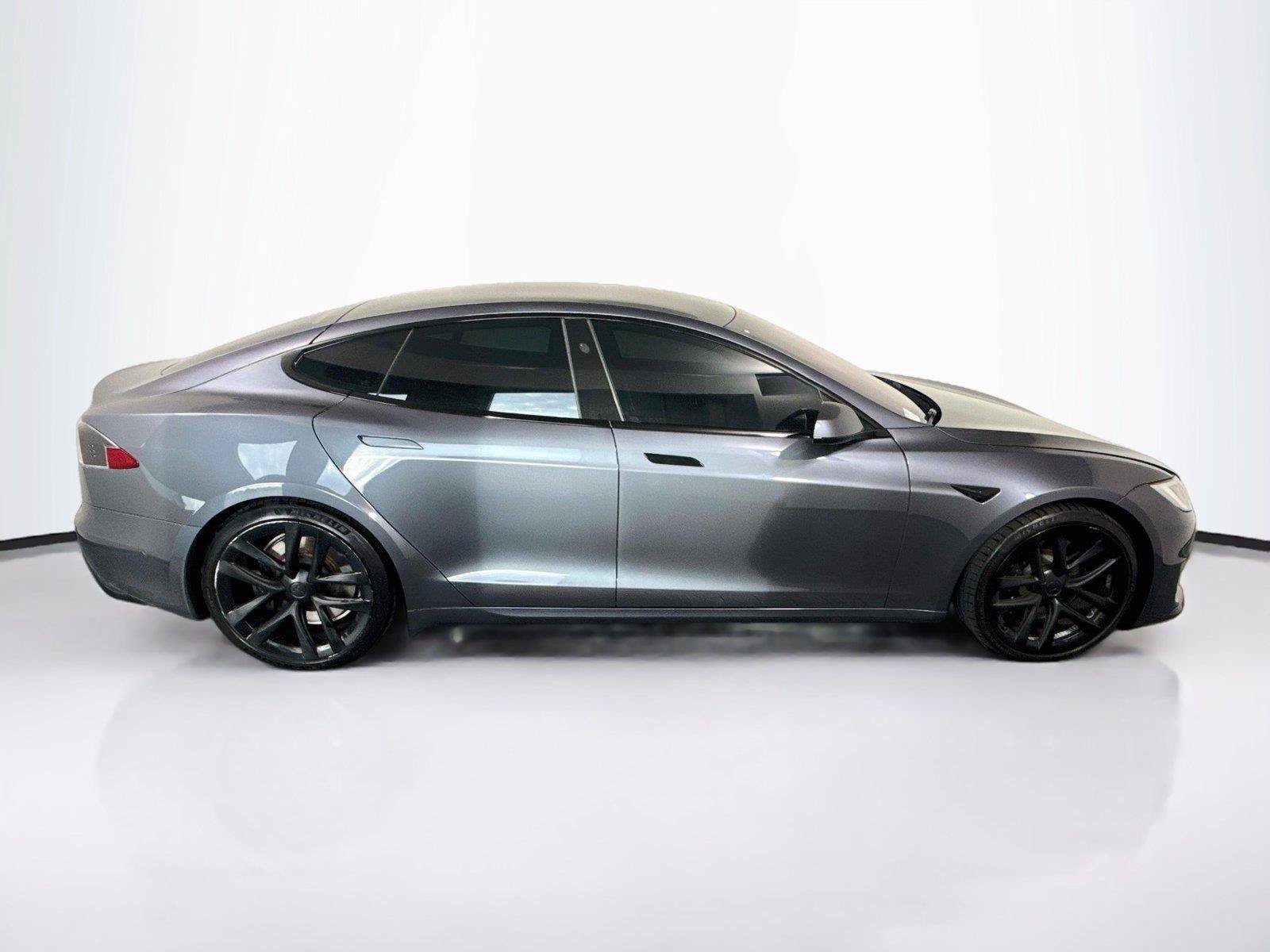 Used 2022 Tesla Model S AWD/4WD image 7
