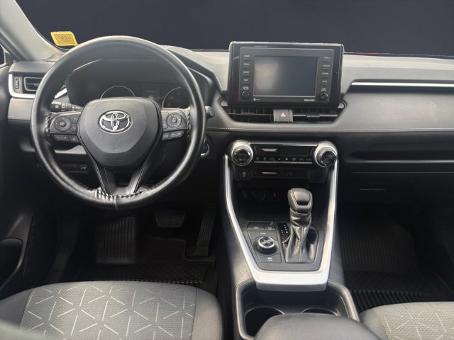 Used 2021 Toyota RAV4 XLE w/ Convenience Package AWD/4WD image 10