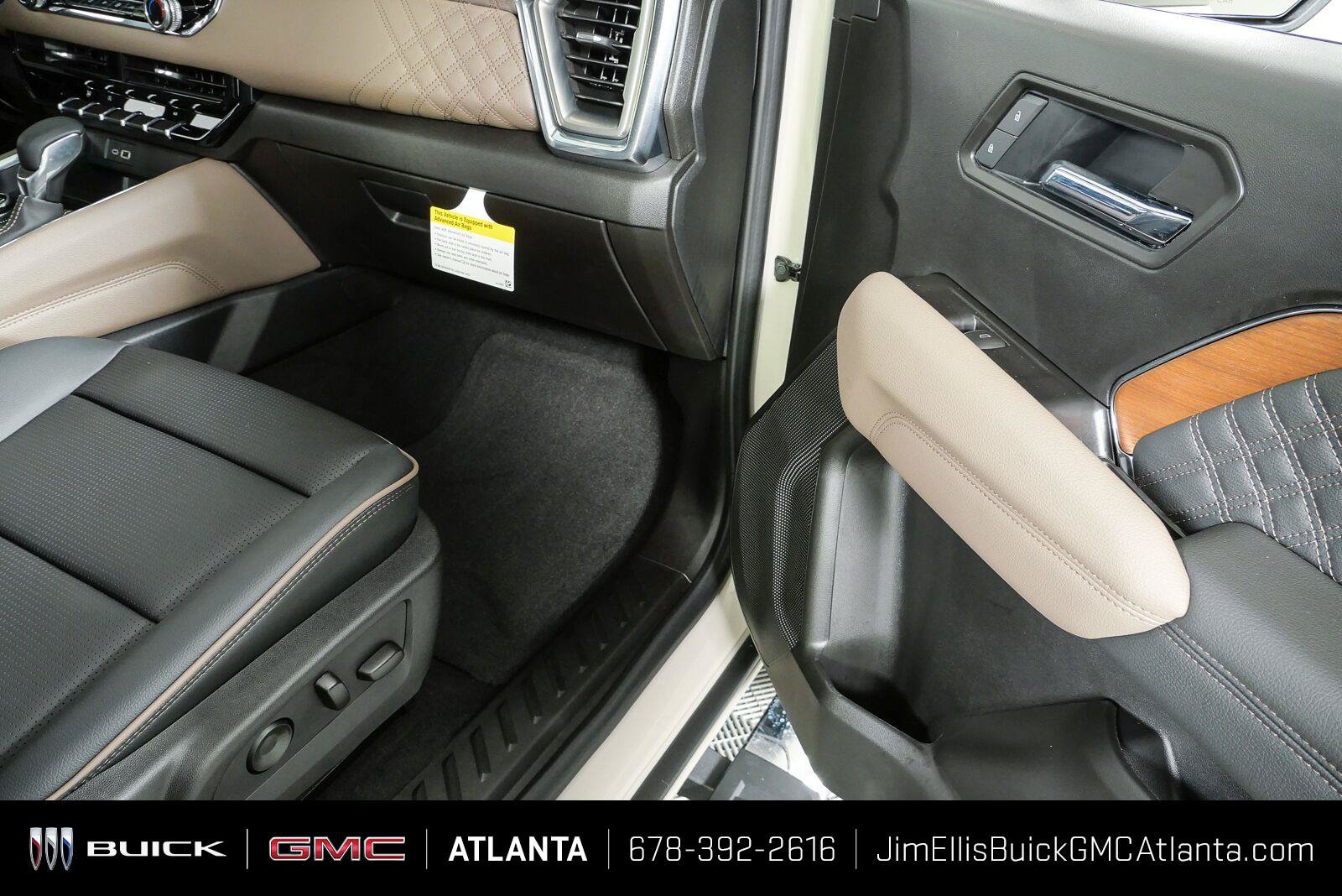 New 2026 GMC Canyon Denali AWD/4WD image 25