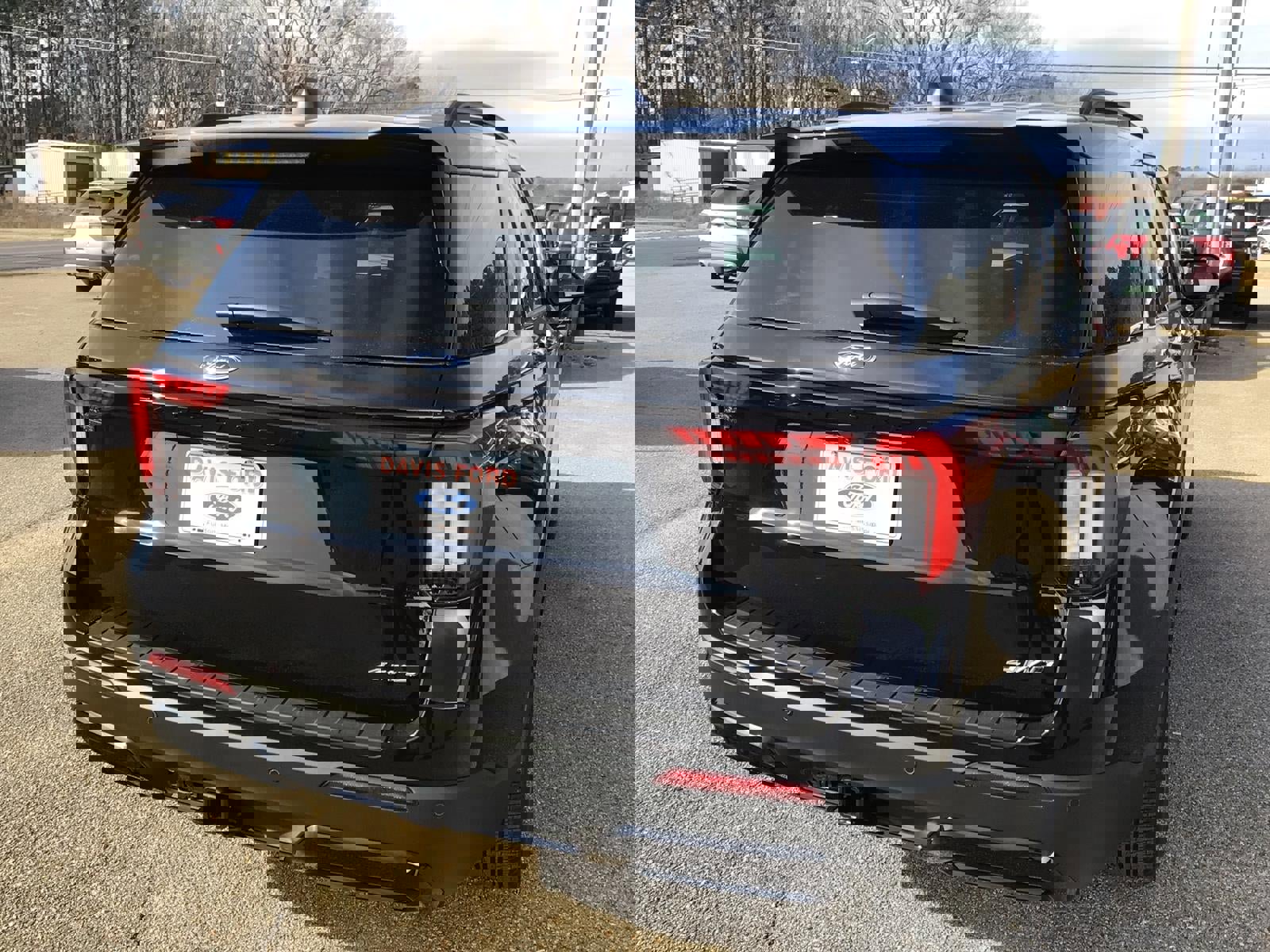 New 2026 Ford Explorer ST-Line w/ ST-Line Street Pack image 11