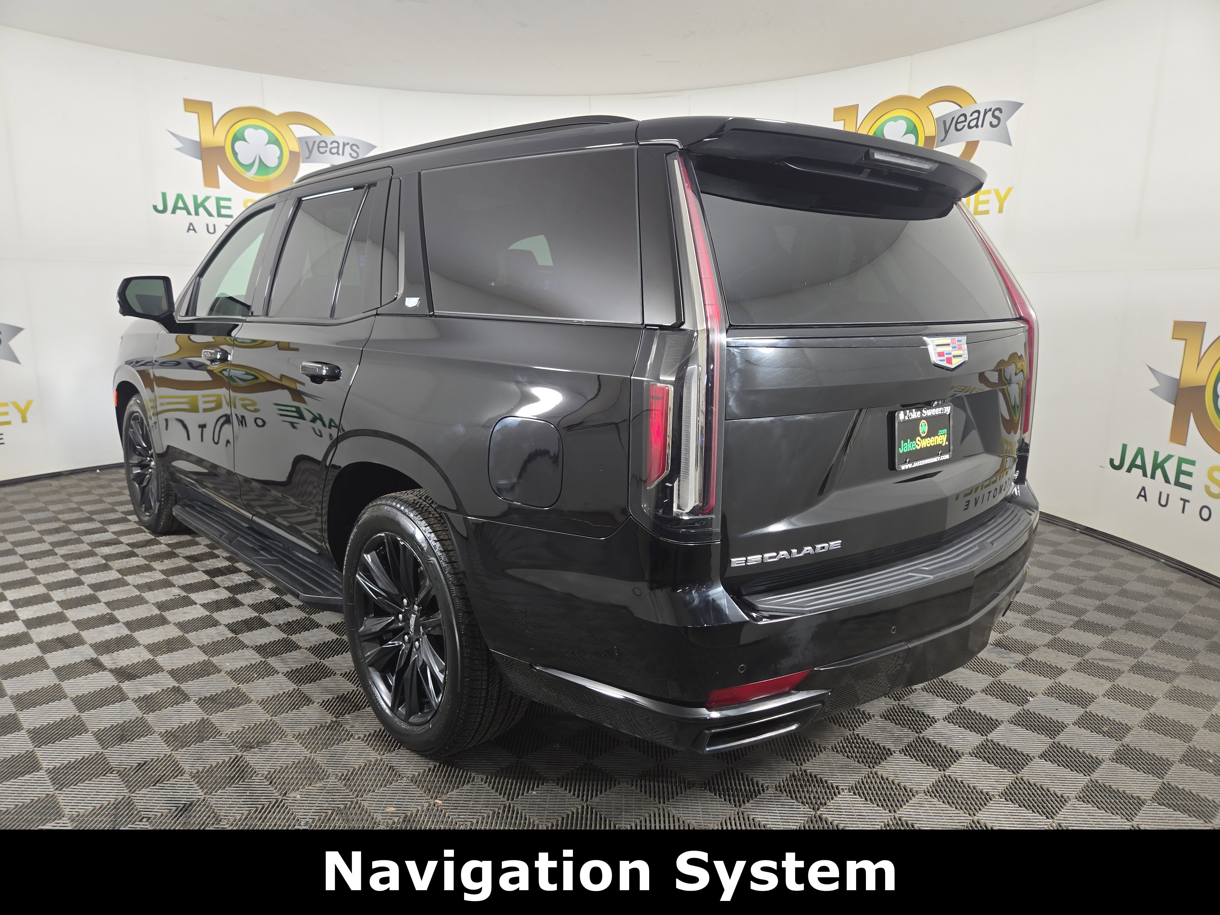 Certified 2022 Cadillac Escalade Sport w/ Touring Package image 6