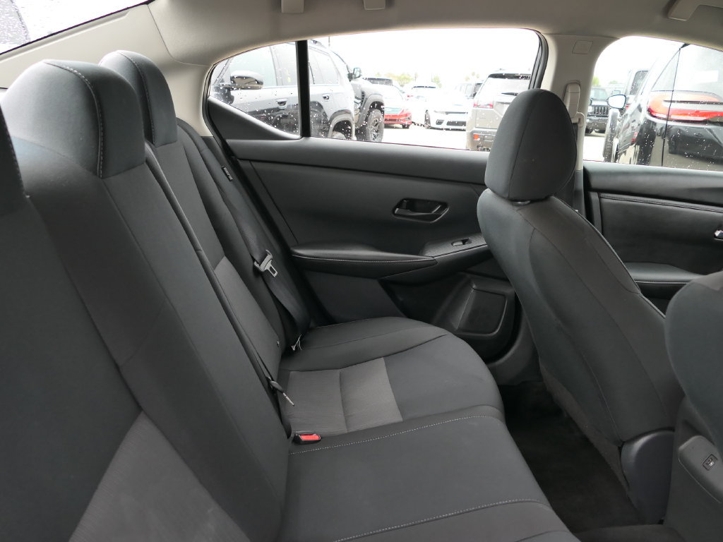 Used 2024 Nissan Sentra SV FWD image 23