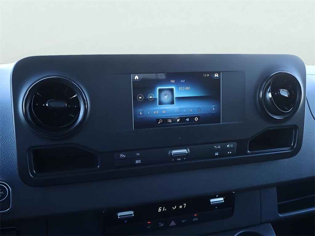 Used 2024 Mercedes-Benz Sprinter 3500 image 31