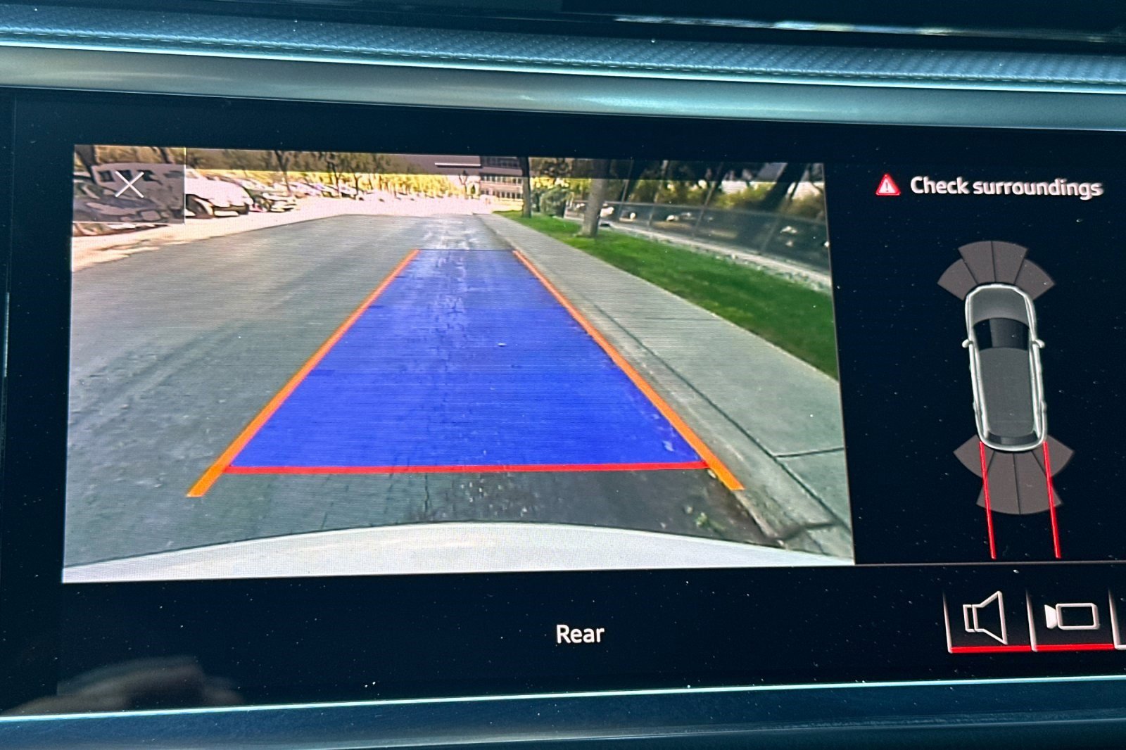 Used 2019 Audi Q3 2.0T Premium Plus image 26