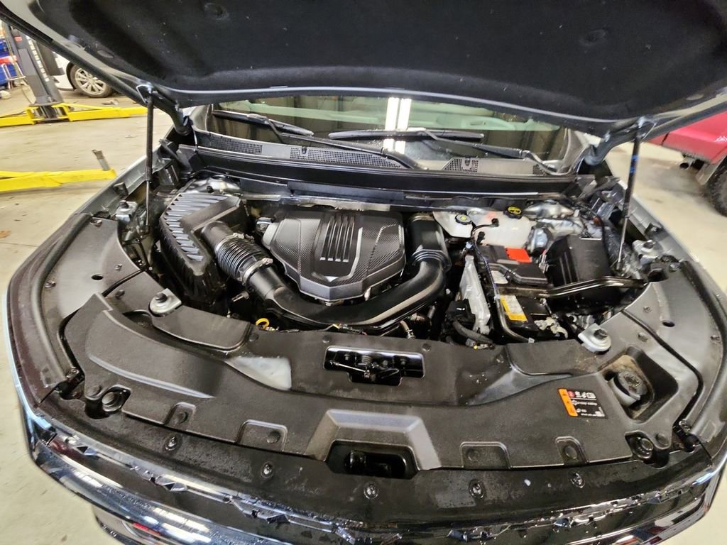 Certified 2024 Chevrolet Traverse RS w/ LPO, Floor Liner Package image 27