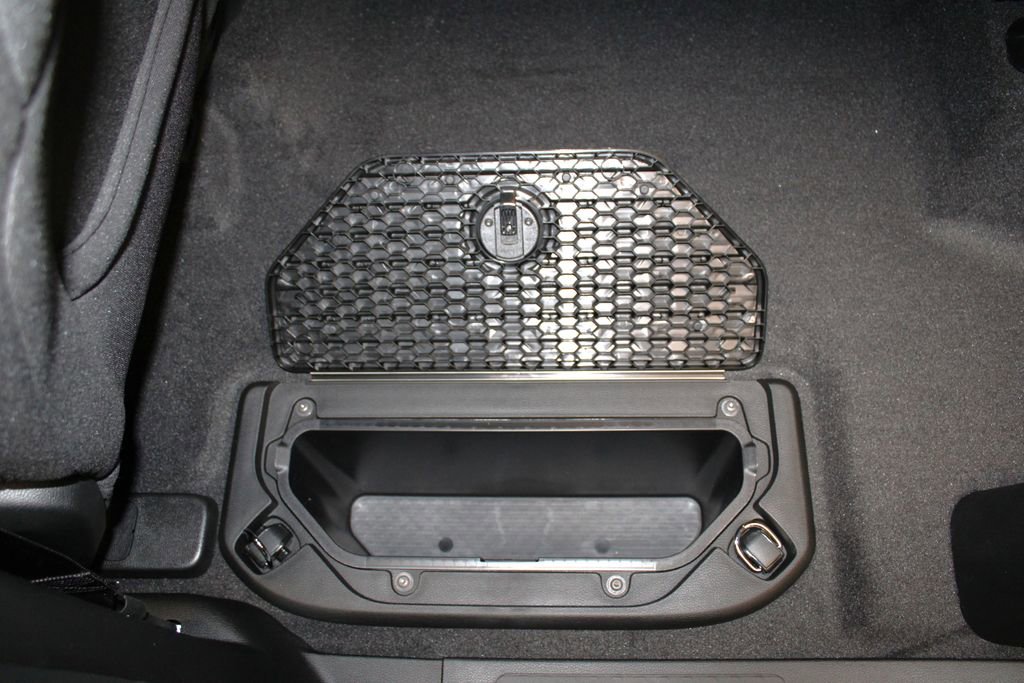 New 2026 RAM 1500 4x4 Crew Cab image 30