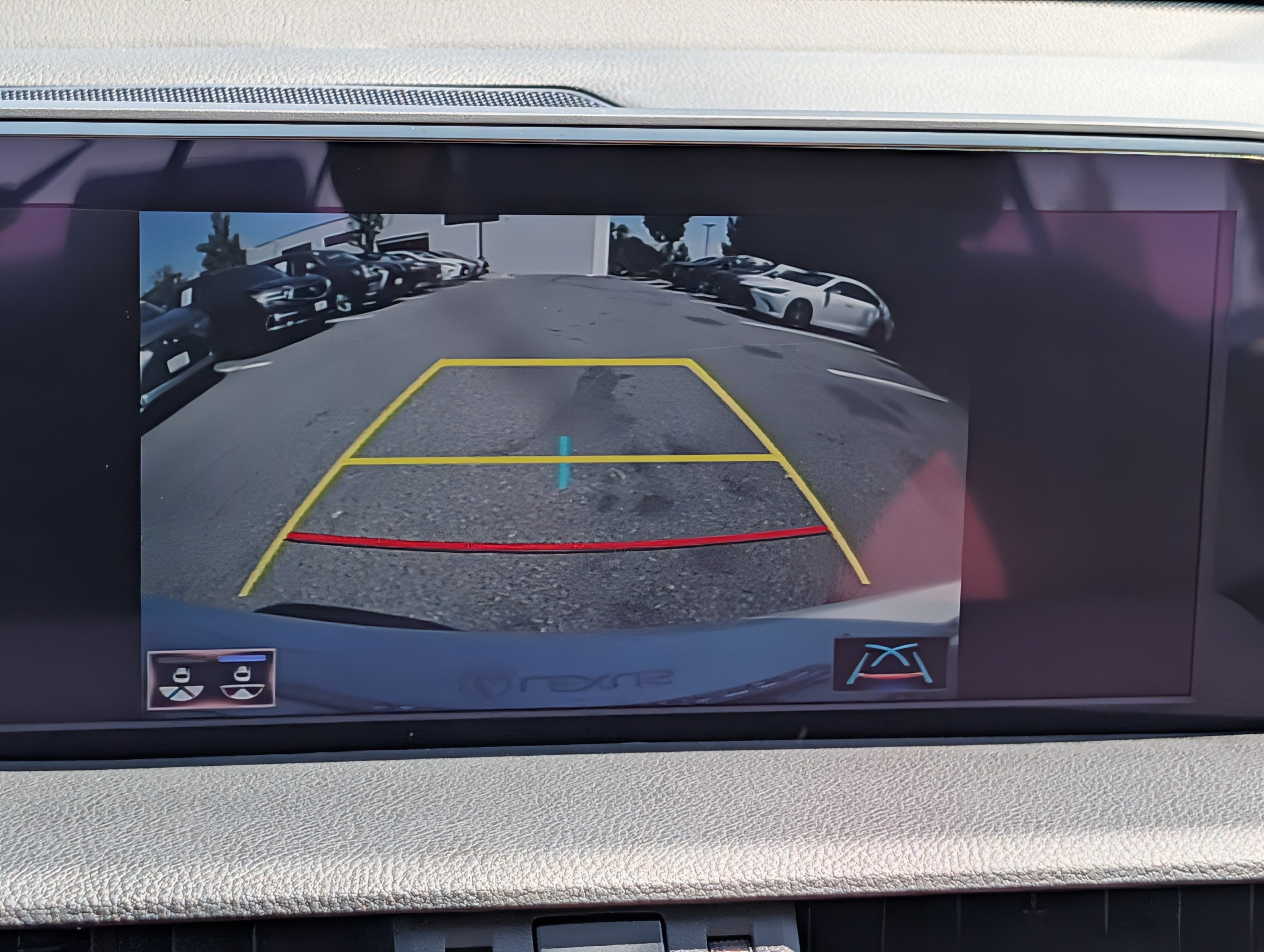 Used 2019 Lexus ES 350 w/ Premium Package FWD image 28