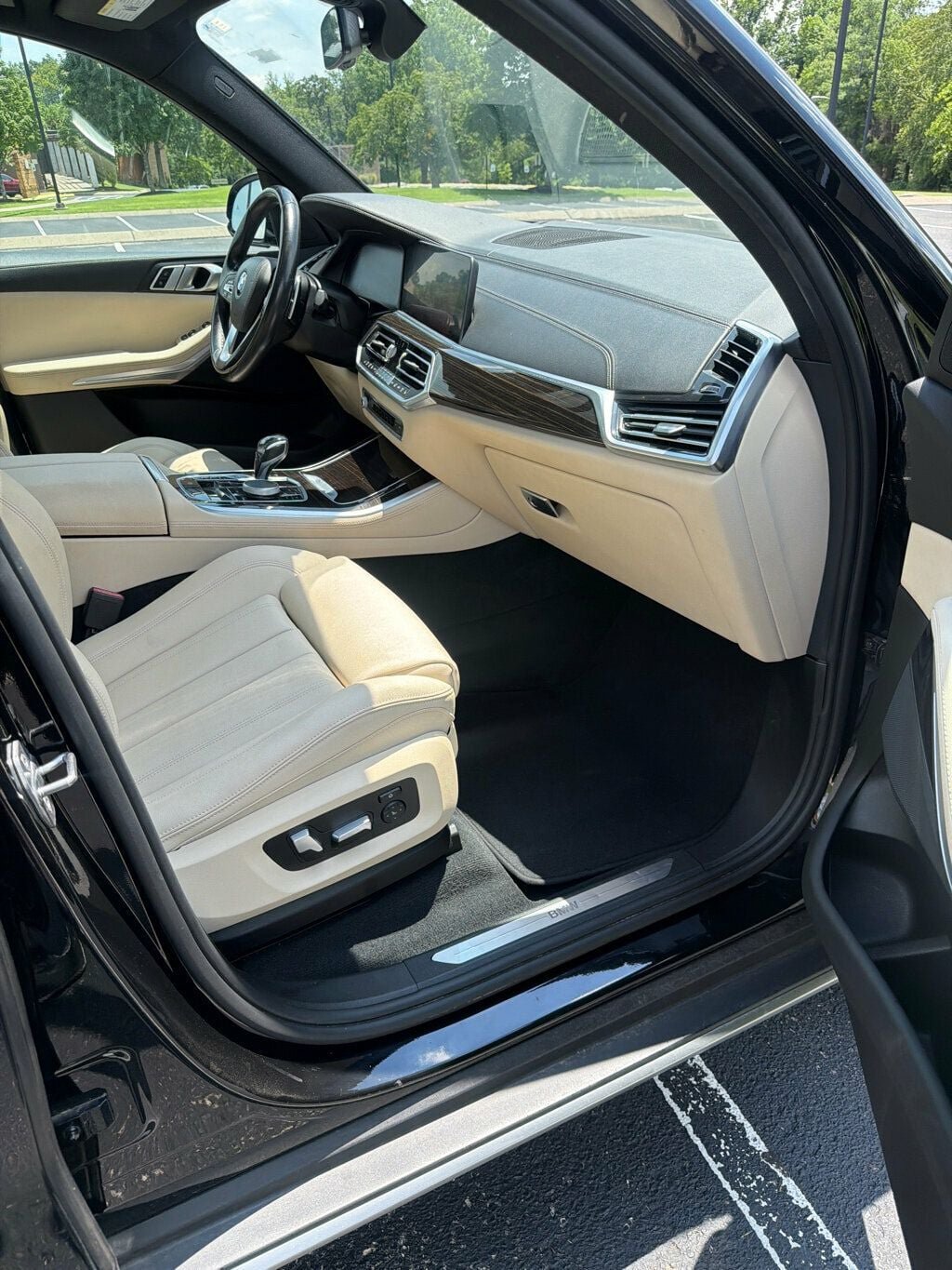 Used 2020 BMW X5 sDrive40i w/ Premium Package RWD image 12