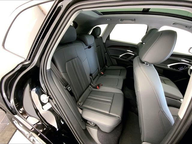 New 2026 Audi Q5 Premium AWD/4WD image 10