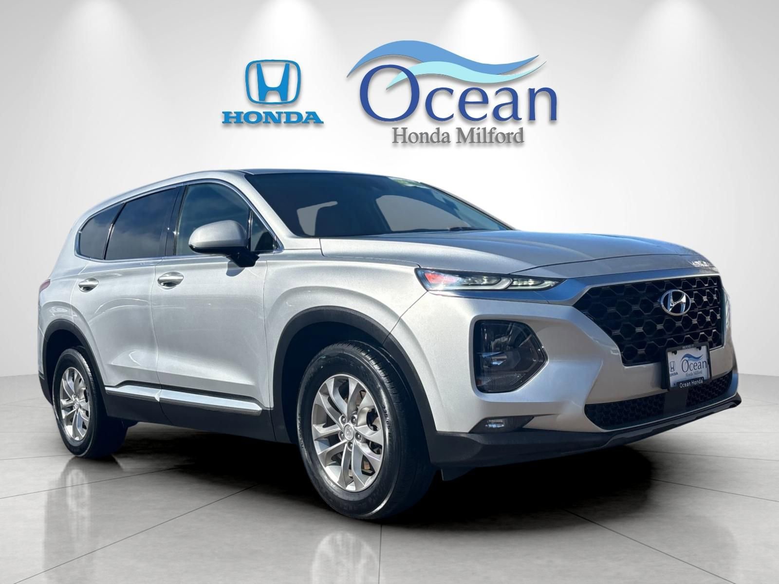 Used 2019 Hyundai Santa Fe SEL image 1