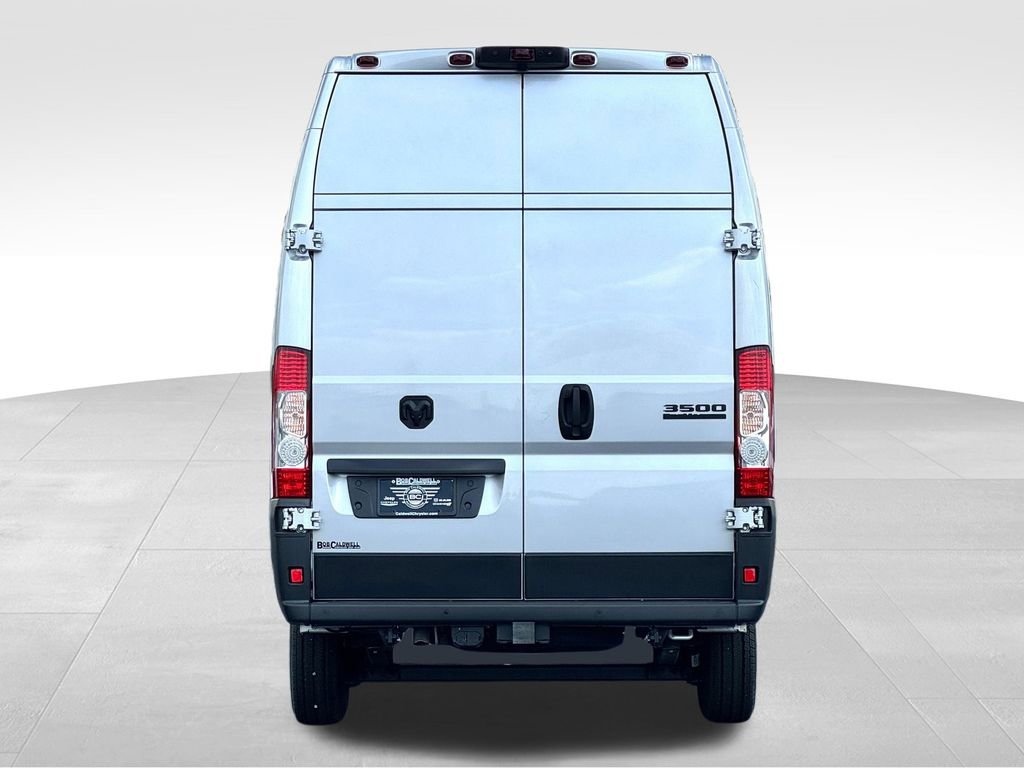 New 2026 RAM ProMaster 3500 w/ Quick Order Package 22H SLT+ FWD image 6