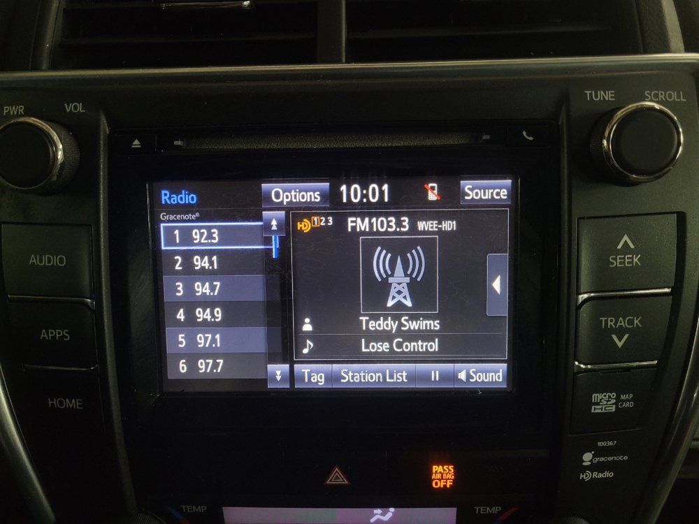 Used 2015 Toyota Camry XLE FWD image 25