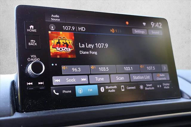Used 2023 Honda Pilot EX-L image 14