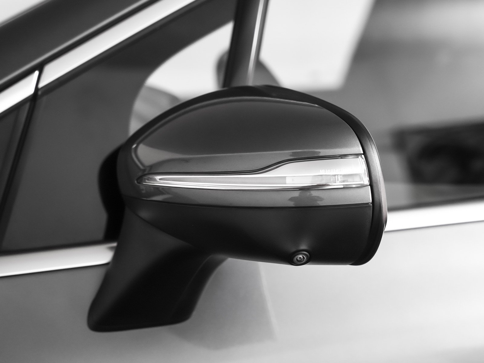 Certified 2023 Mercedes-Benz EQE 350+ 4MATIC SUV image 24