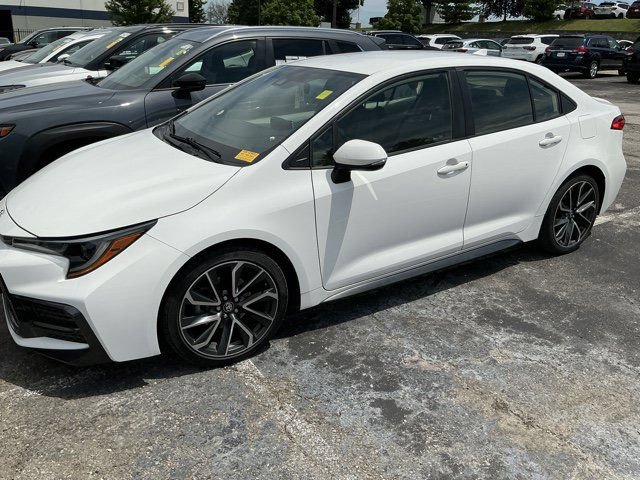 Used 2020 Toyota Corolla SE FWD image 11
