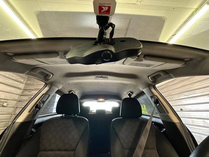 Used 2010 Pontiac Vibe w/ Preferred Package FWD image 33