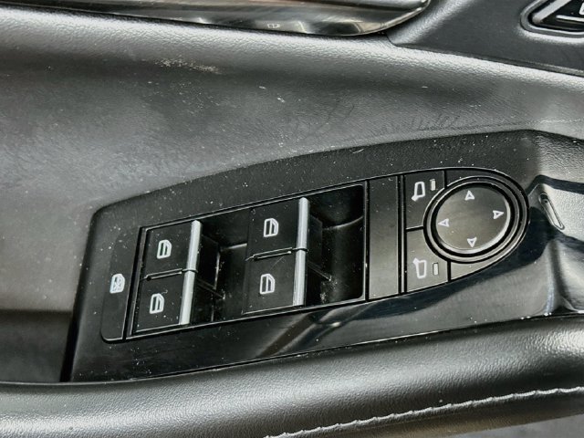 Used 2024 MAZDA CX-30 AWD 2.5 S w/ Preferred Package image 17