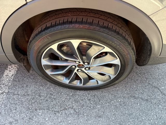 Used 2022 Lincoln Nautilus Reserve w/ Luxury Package AWD/4WD image 14