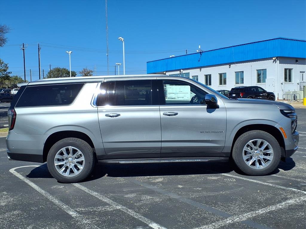 New 2026 Chevrolet Suburban Premier image 3