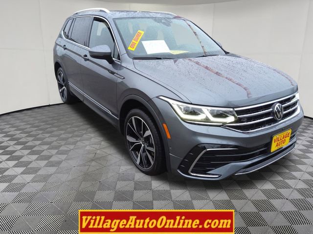 Used 2023 Volkswagen Tiguan SEL R-Line image 5