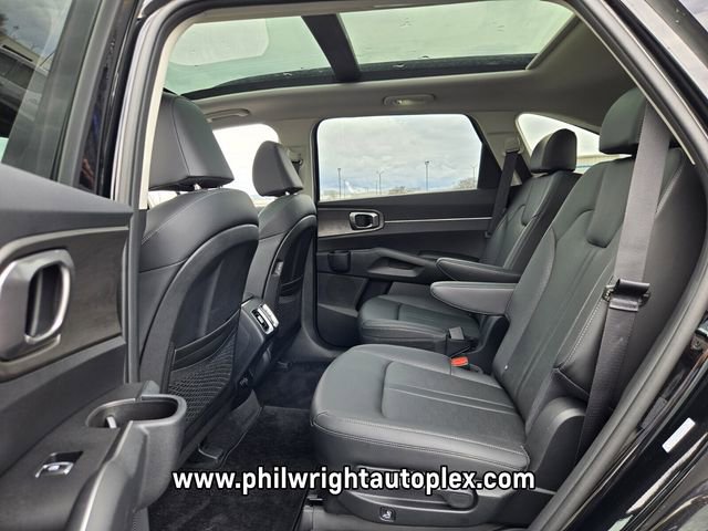 Used 2025 Kia Sorento X-Line EX image 11