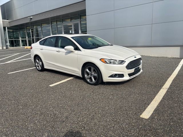 Used 2015 Ford Fusion SE