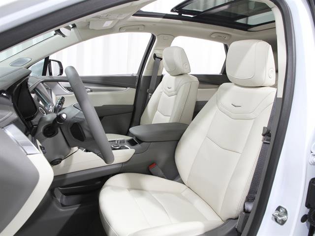 New 2026 Cadillac XT5 Premium Luxury w/ Driver Assist Package image 5