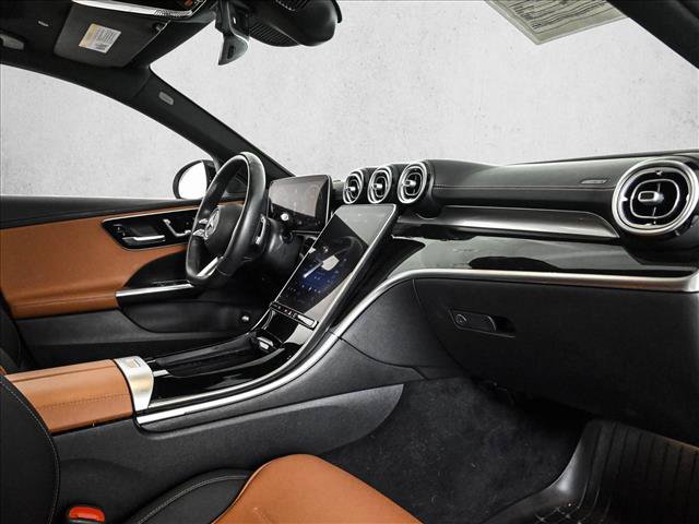 Used 2023 Mercedes-Benz C 300 4MATIC Sedan image 24