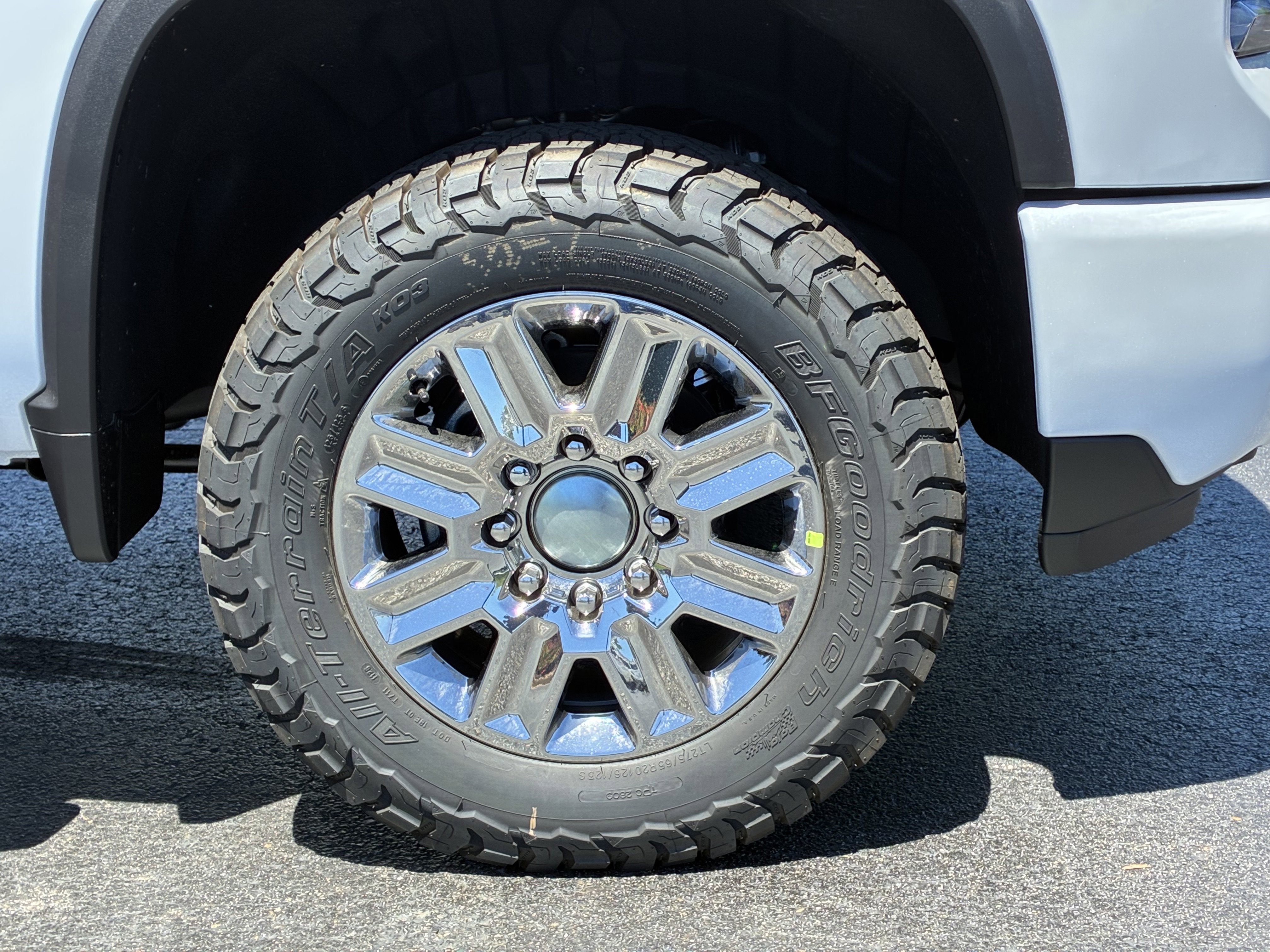 New 2026 Chevrolet Silverado 2500 High Country w/ Technology Package AWD/4WD image 6