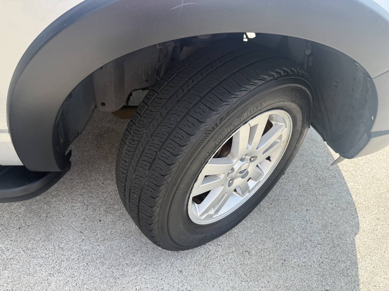 Used 2010 Ford Explorer Sport Trac XLT RWD image 21