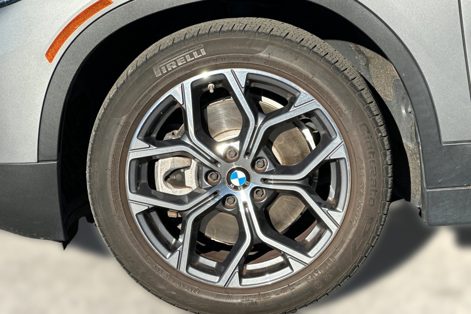 Used 2023 BMW X2 sDrive28i w/ Convenience Package image 12