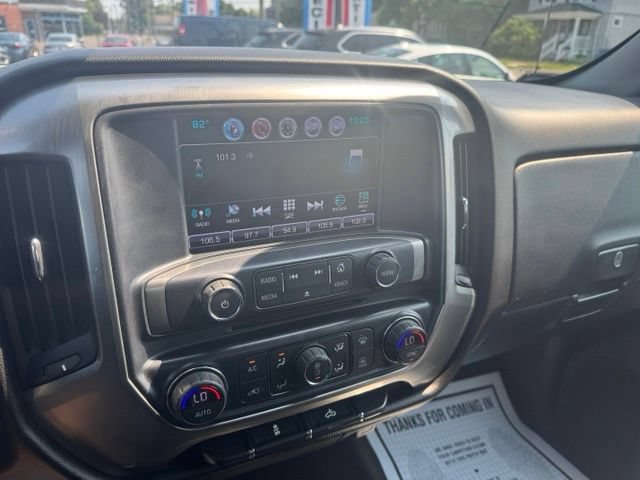 Used 2018 Chevrolet Silverado 1500 LT w/ LT Eassist Package AWD/4WD image 28